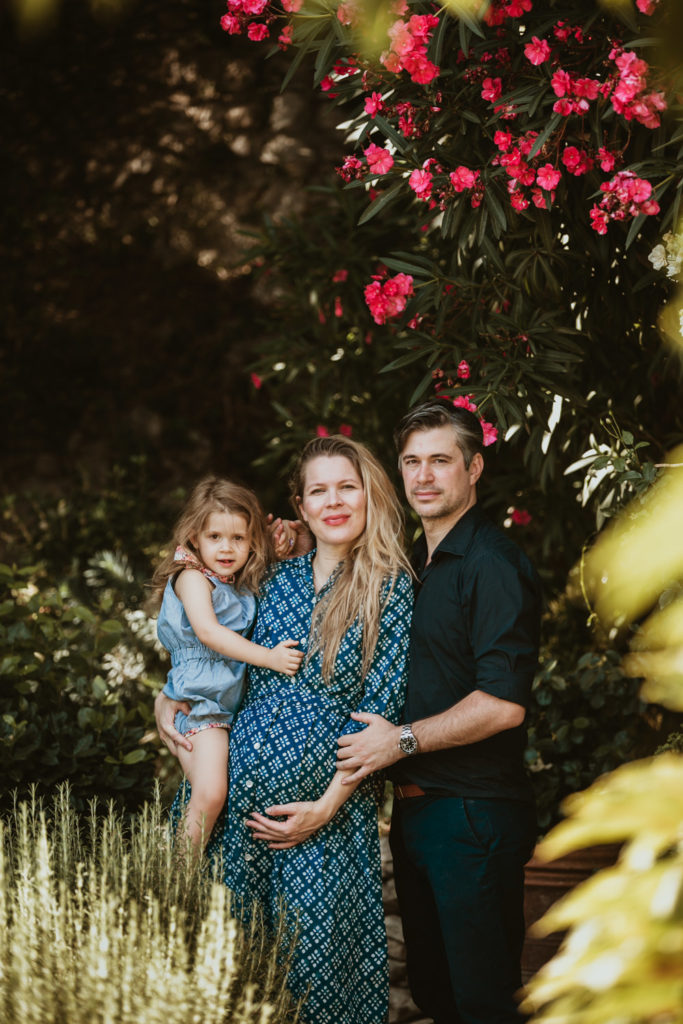 Shooting photo grossesse famille eygalières