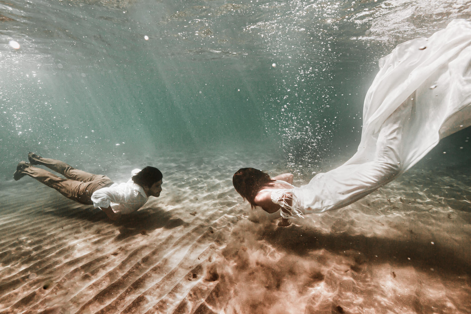 Photographe mariage aquatique underwater Montpellier 