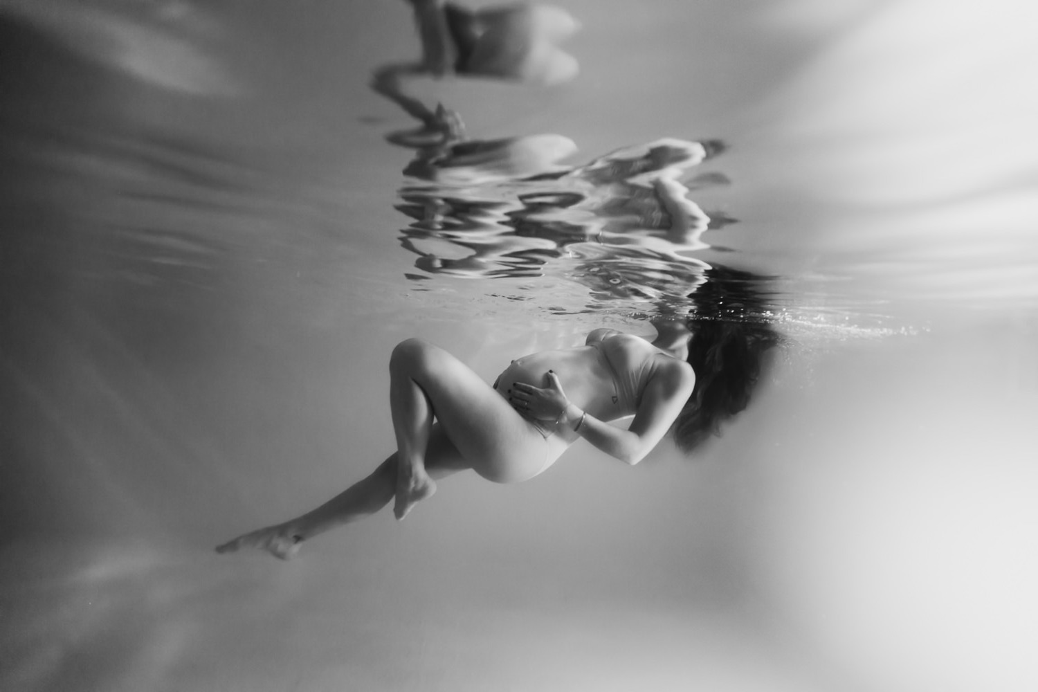 Photographe grossesse aquatique