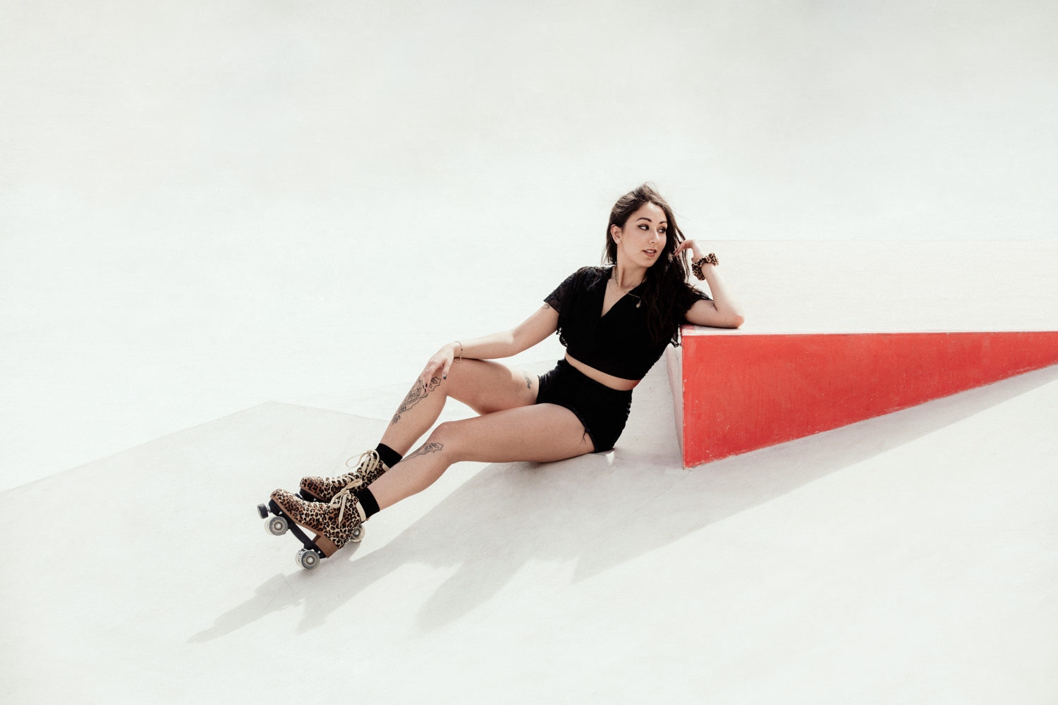 Photographe portrait femme patin à roulettes Roces